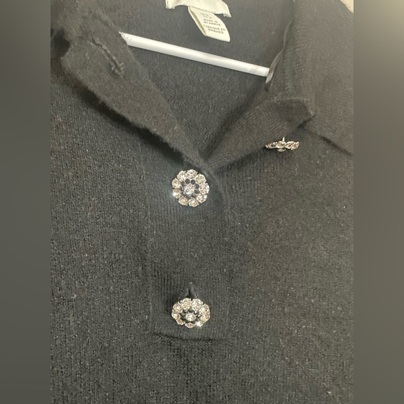 Elegant Black Women's Sweater - Picture 4 of 6